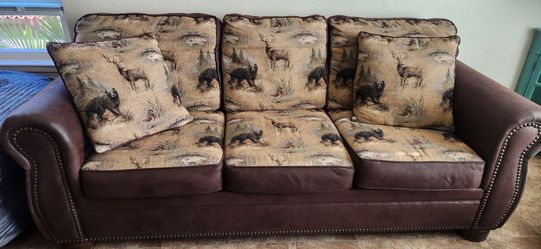 Wildlife couch