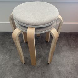 WINZONE Wood Stools, Set of 2 Round Upholstered Backless Stackable Stool Chairs Bentwood Seat for Dinning, Kitchen, Home, Garden, Living and Classroom