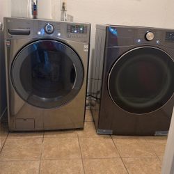 6 Mo Old LG WASHER AND DRYER OBO