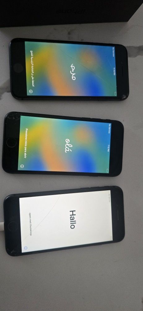 Iphone 8 64gb. Cracked Or Damaged Screens Unlocked