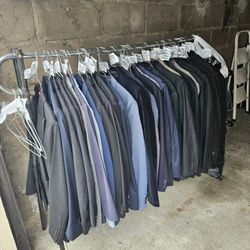 2 Suits And 4 Jackets..size 38 Short