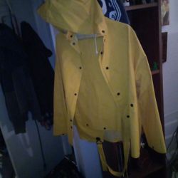 Two Piece Yellow Size Medium Rain Suit