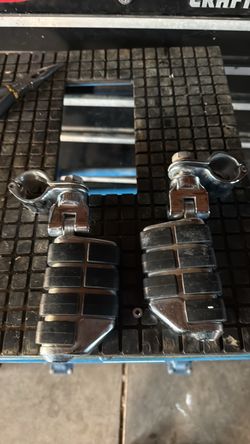 Harley Davidson highway pegs