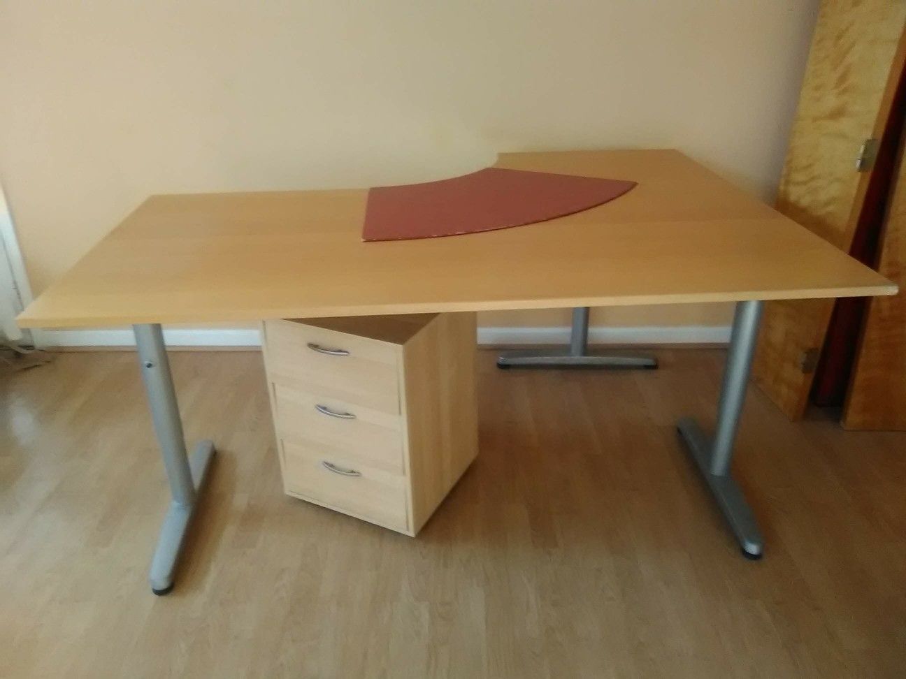 Corner Desk with Drawer Unit