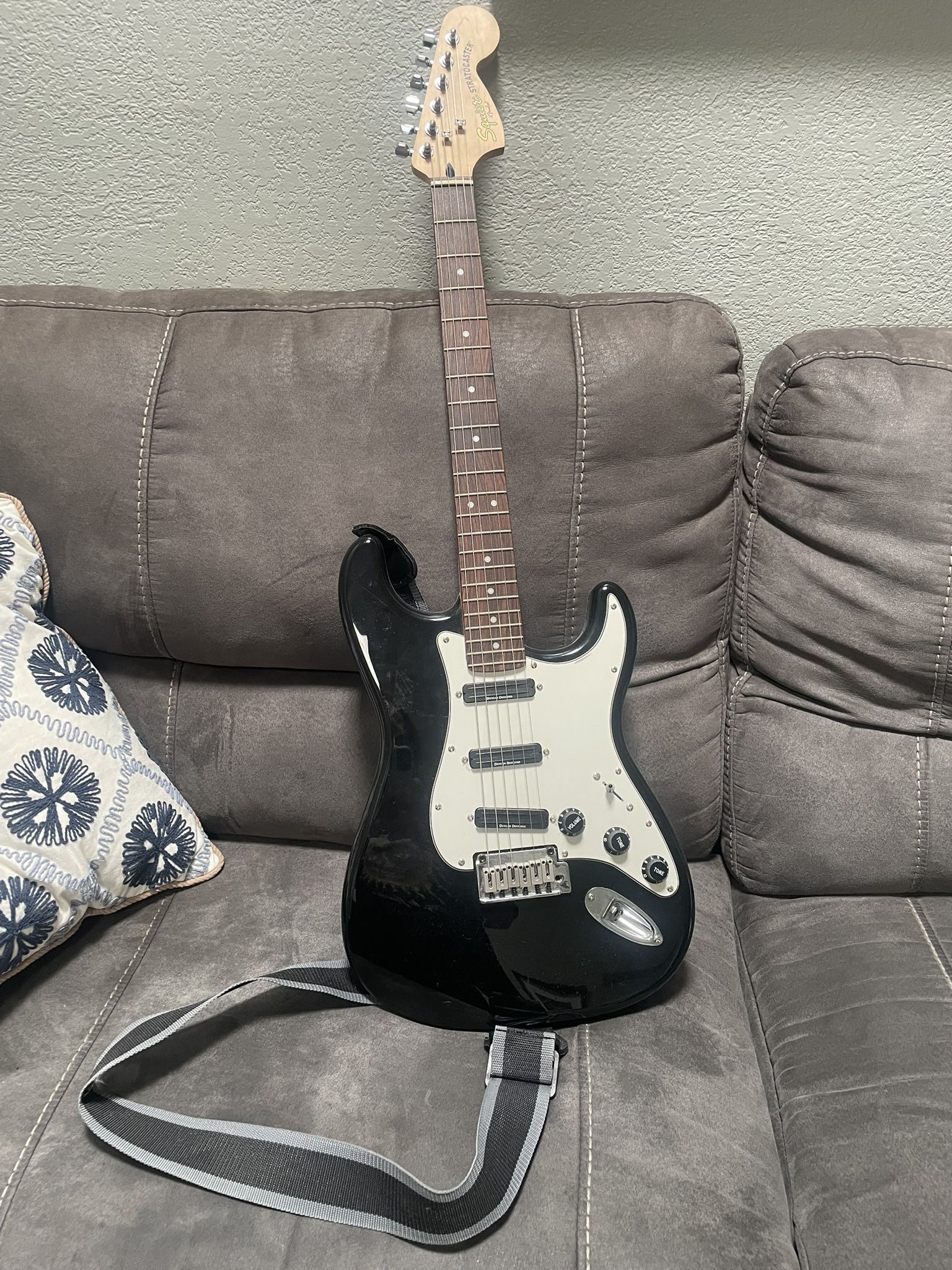 Fender Squier Stratocaster