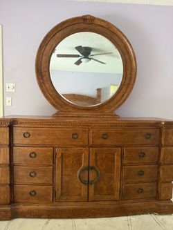 King Bedroom Set
