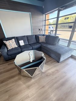 Ashley 2pc sectional