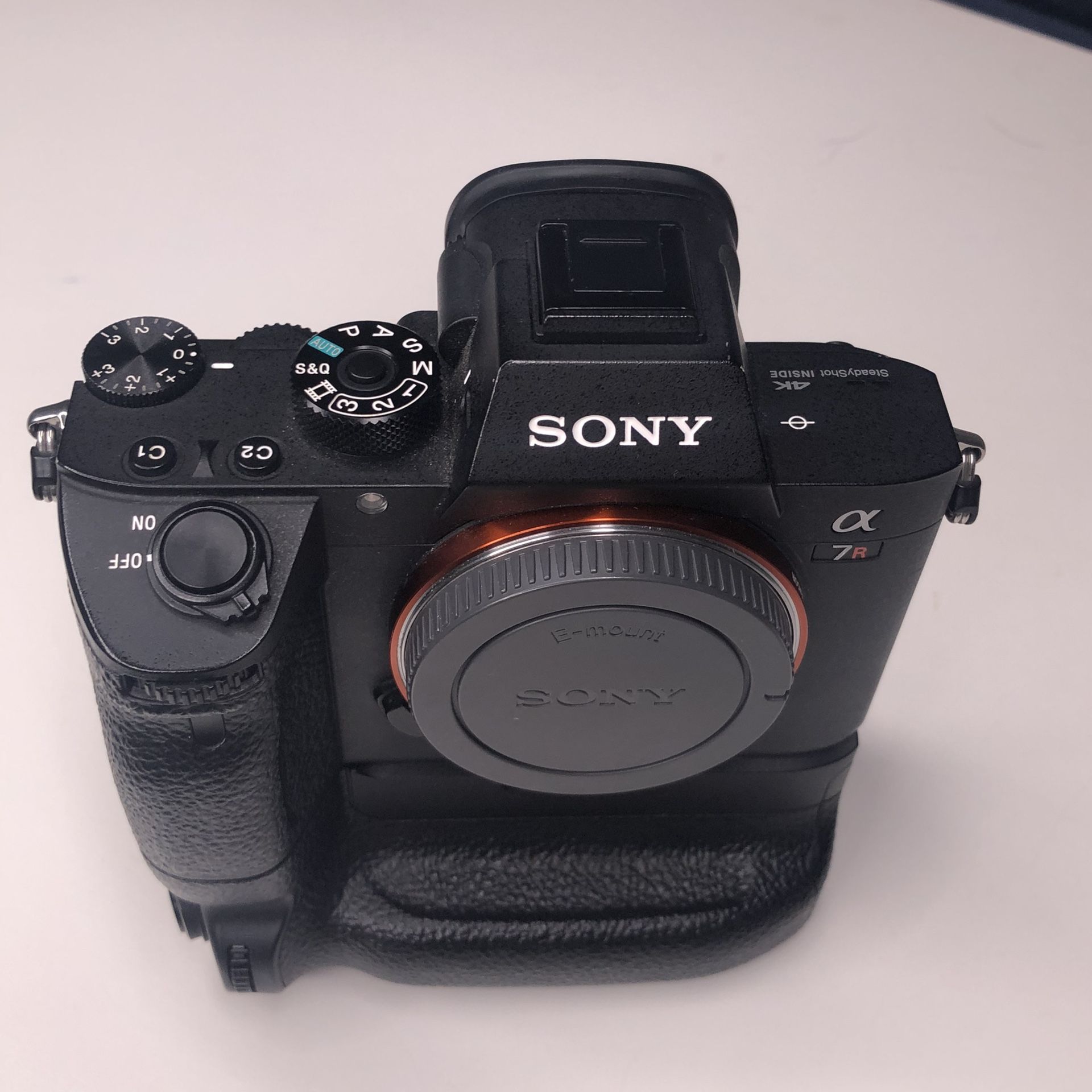 Sony A7Riii with Vertical Grip