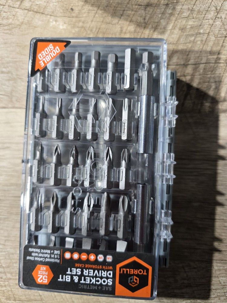 Brand New Tools With That Sockets Complete Set