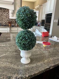 Faux Boxwood Double Ball Topiary