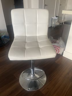 White Stool Chairs