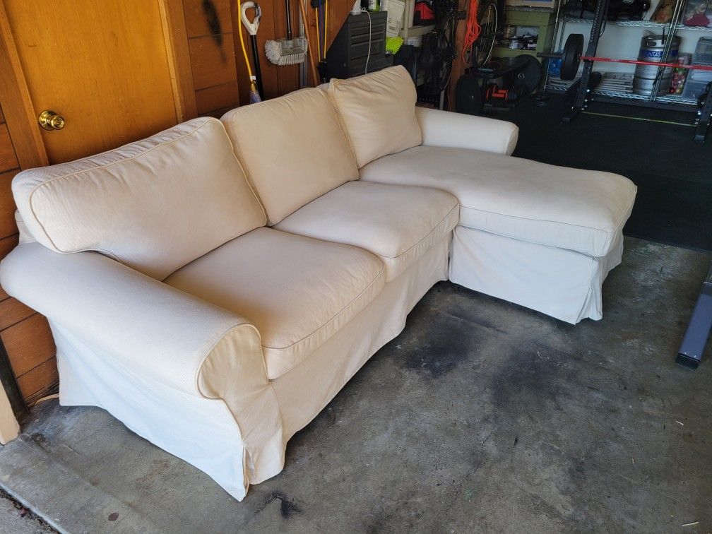 Sectional Couch-Like New