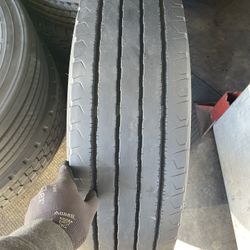 245/70/19.5 Hankook