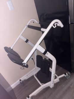 Patient Transfer Lift with Seat and Wheels