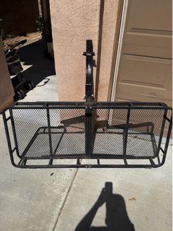 E Trailer and basket and hitch