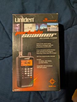 Uniden Bearcat BC75XLT 300-Channel Handheld Police/Fire/Weather Scanner - New