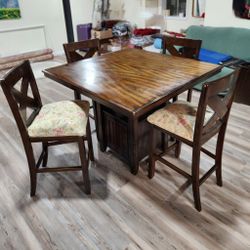 Counter height Dinning table with 4 chairs