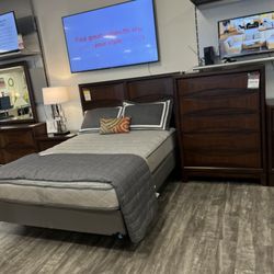 Bedroom Set