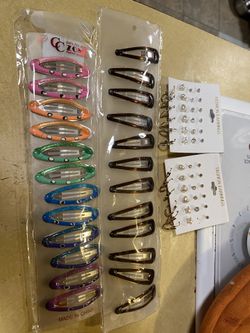 New Girls Barrettes and Earrings 