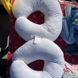 Boppy Pillows And Covers 