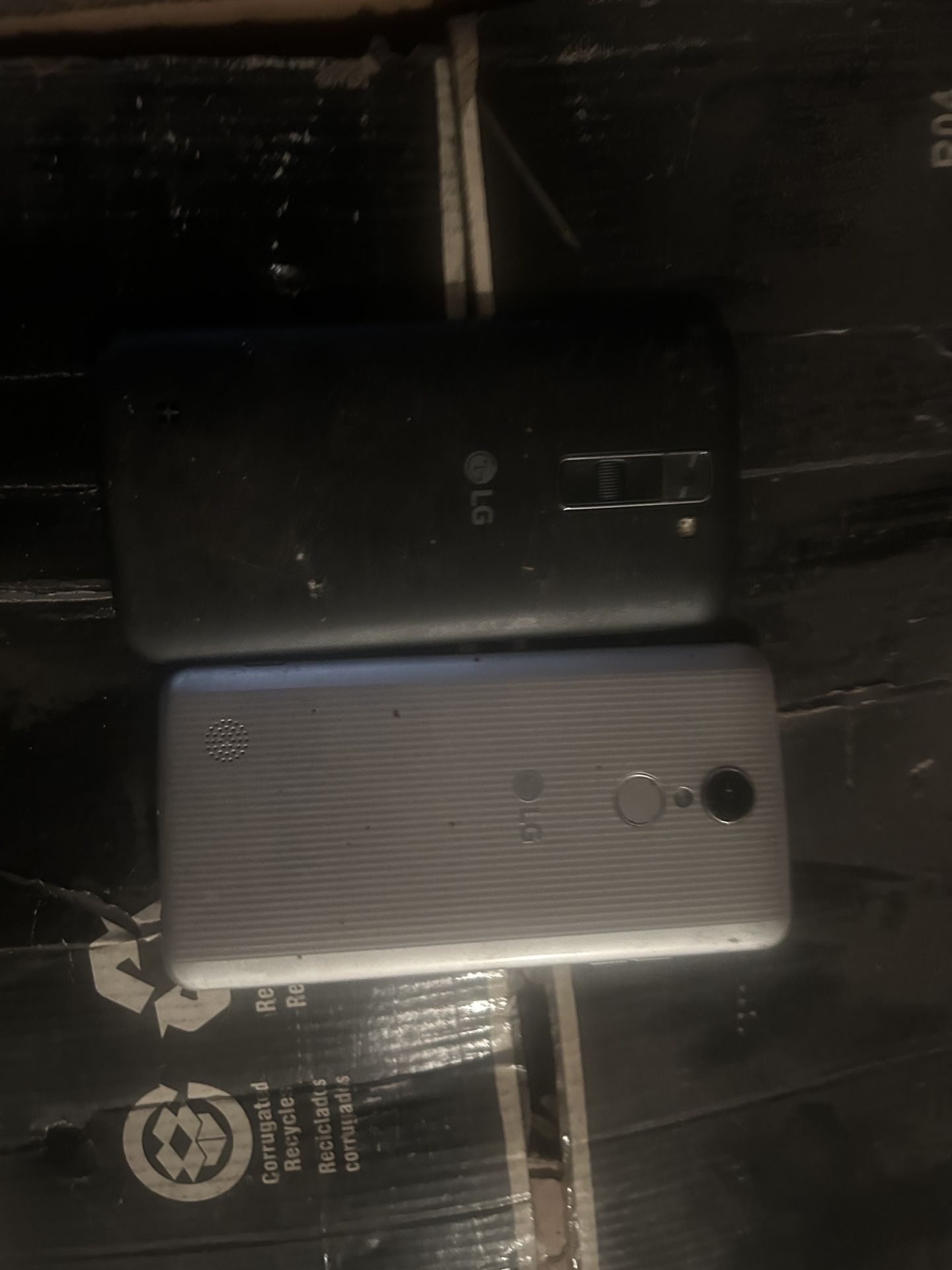 2 Cellphones