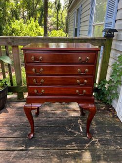 Vintage Queen Anne Style Silverware/Jewelry Chest🪵✨