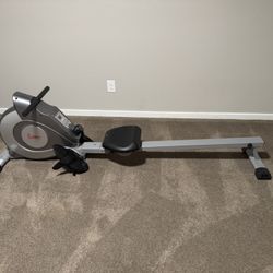 Foldable Rowing Machine for Home Workouts 