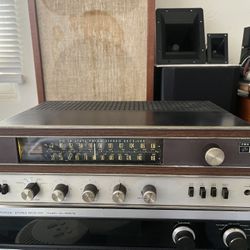 Receiver Fisher 210