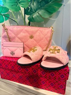 Pink tweed Tory Burch collection