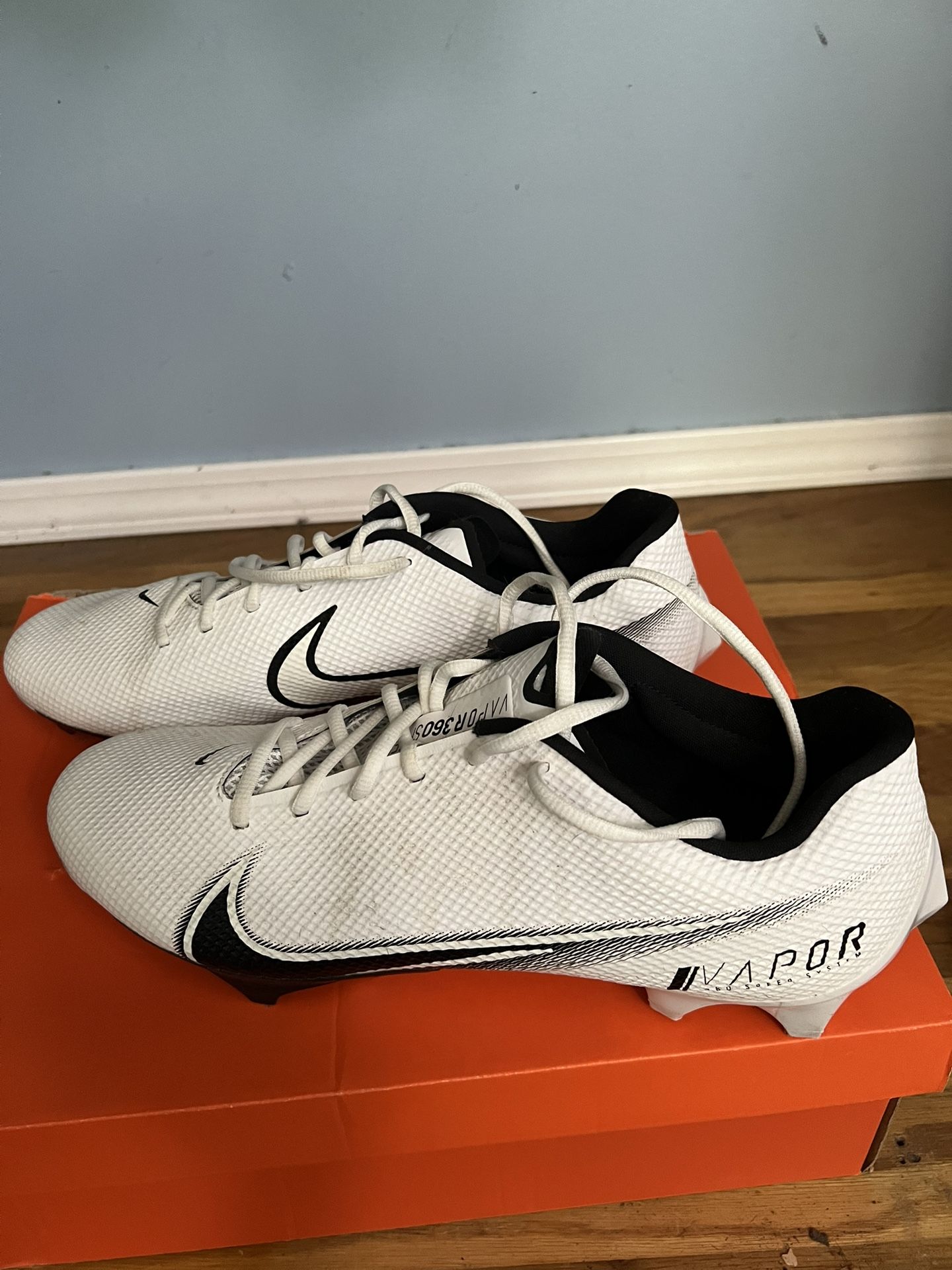 Nike Vapor 360 Speed Football Cleats