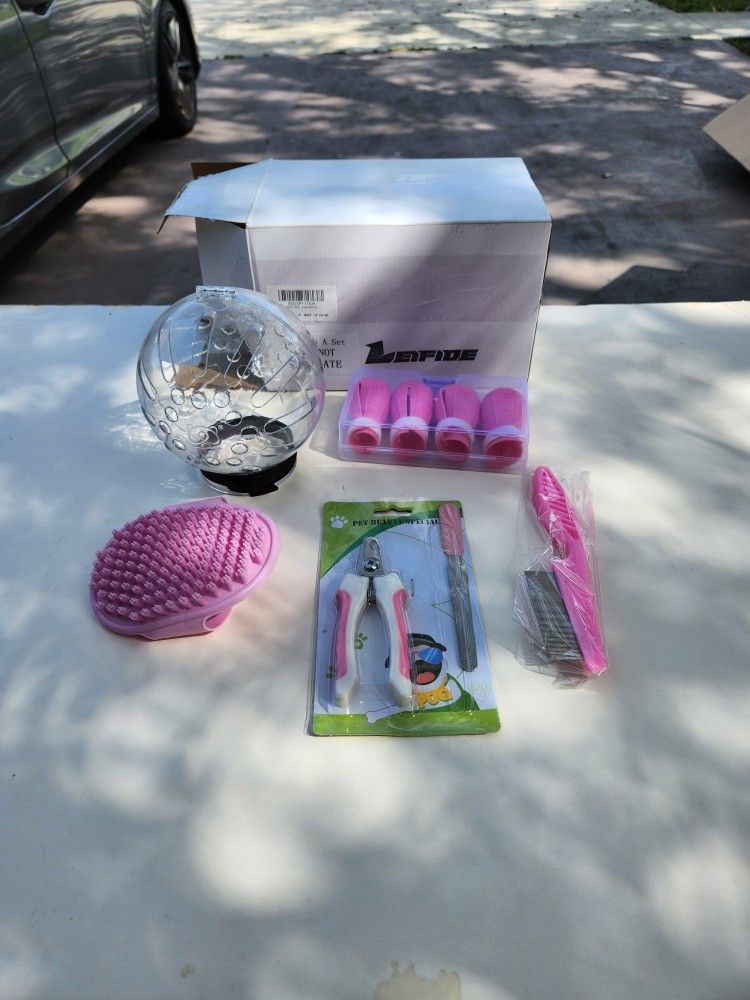 Cat Muzzle Grooming kit see pictures read description for details