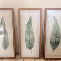 3  Frames /. Large  Wall Clock