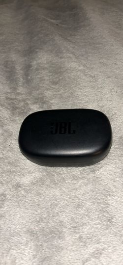 JBL True Wireless Earbuds Charging Case