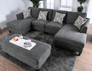 Brand New Grey Super Plush Chenille Sectional Sofa w Ottoman