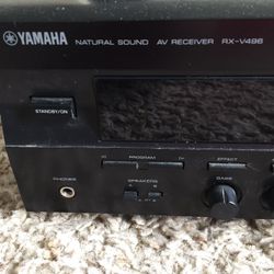 Yamaha receiver RX-V496