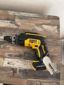 Dewalt XR drywall screwgun
