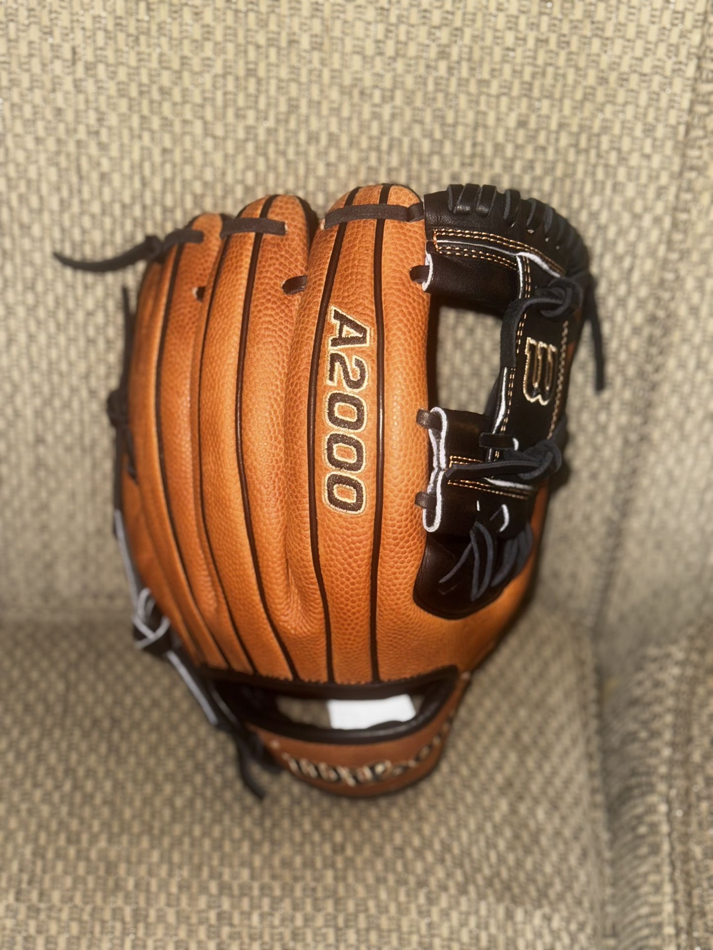 Wilson 11.5” A2000 1786 Series Glove