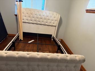 Queen Size Upholstered Sleigh Bed Frame with Wingback Headboard