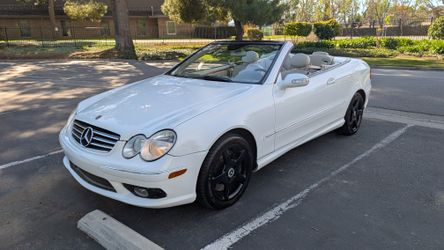 2005 Mercedes-Benz CLK-Class