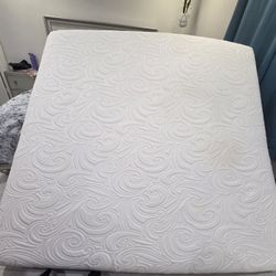 Free King Size Sealy Tempure-Pedic Mattress