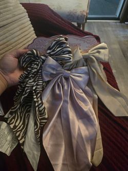 Satin Hair Bow Set – 3 Pieces