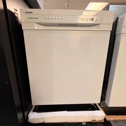Frigidaire Dishwasher 24"inch Brand New 