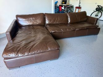 Beautiful Modern Luxury Italian Leather Sofa