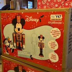 Mickey Mouse & Minnie Mouse 2025 Christmas Nutcracker