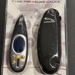 New GENUINE OEM Jaguar #C2P24751 Tire Tyre Pressure Gauge + Case Sealed