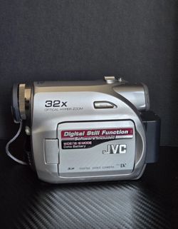 JVC Digital Video Camcorder GR-D370U Read Info For Parts