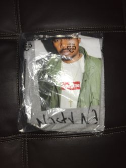 Supreme Nas Tee