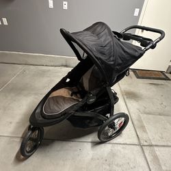 Stroller 