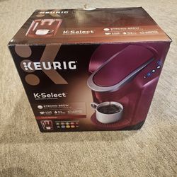 Keurig K-Select single-serve coffee maker in the color Vintage Red