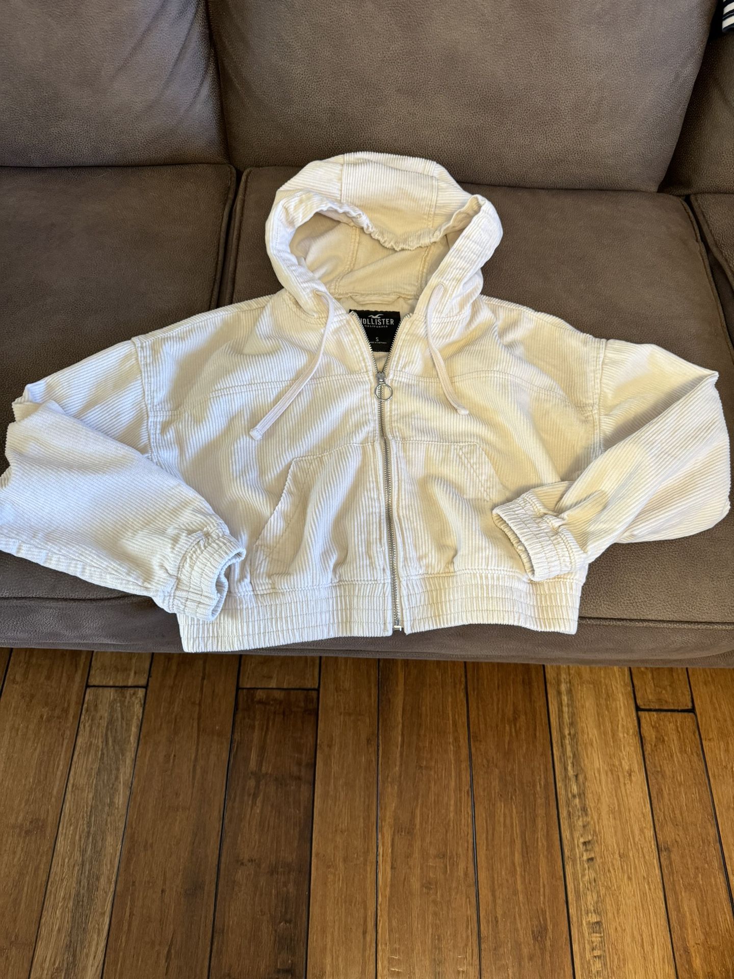 Hollister Crop Corduroy Jacket
